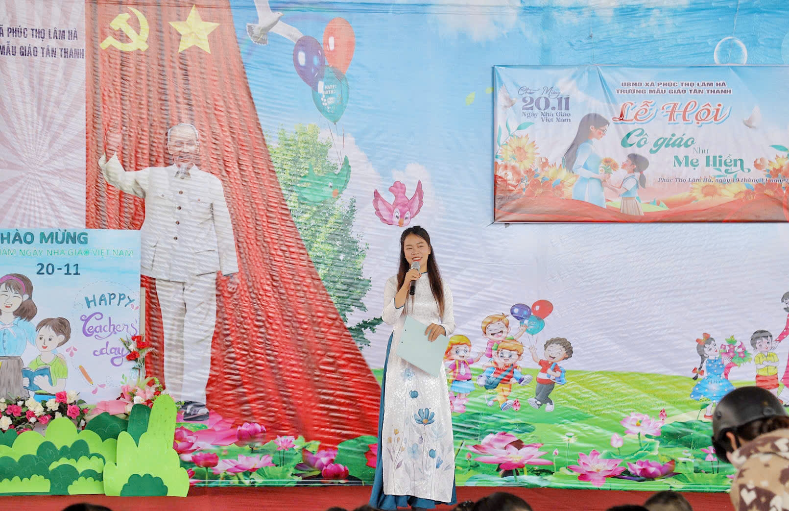 LỄ HỘI “CÔ GIÁO NHƯ MẸ HIỀN
